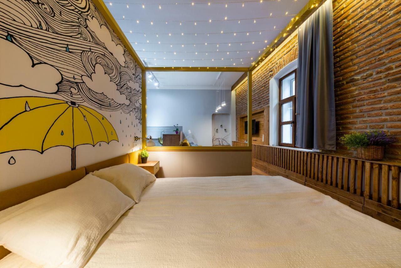 The Yellow Umbrella Studio 克卢日-纳波卡 外观 照片